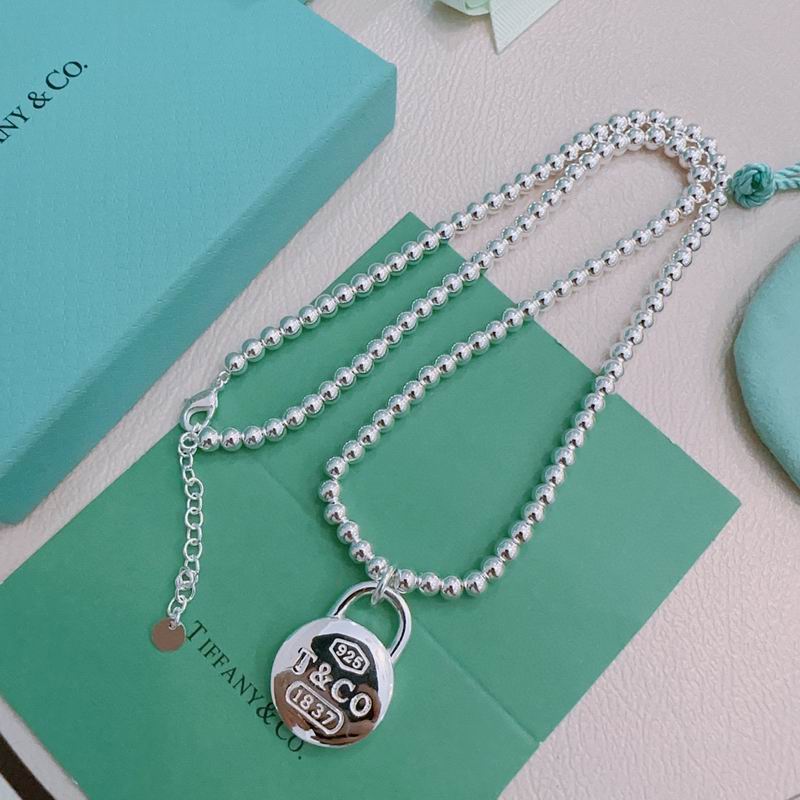 Tiffany necklace 09yxx22